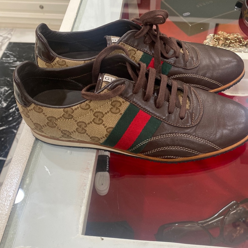Gucci sneakers❤️💚